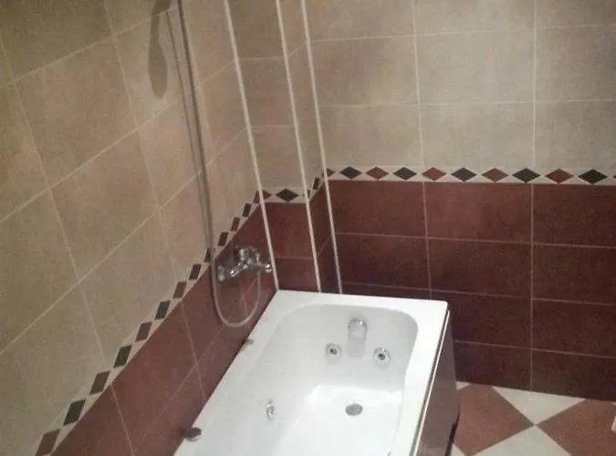 триумф Хотел