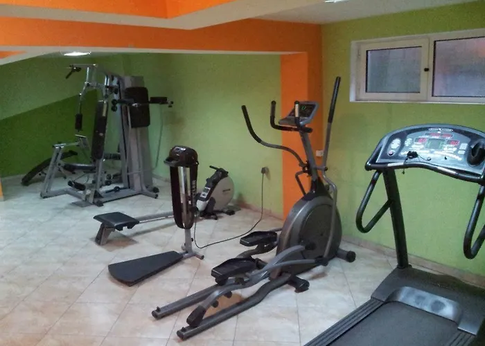 Хотел триумф